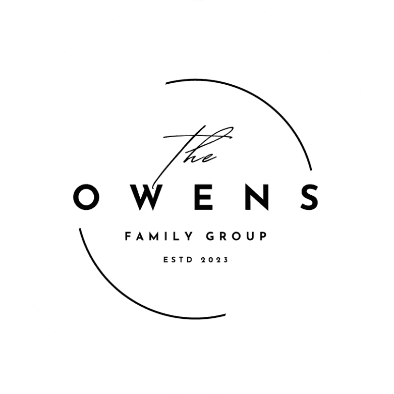 owens family group circle white background